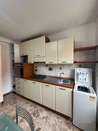 Graziosa bilocale arredato