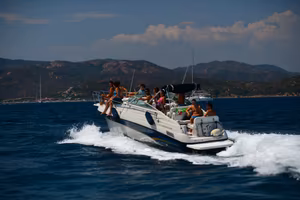 Crownline 268 cr - cabinato a motore