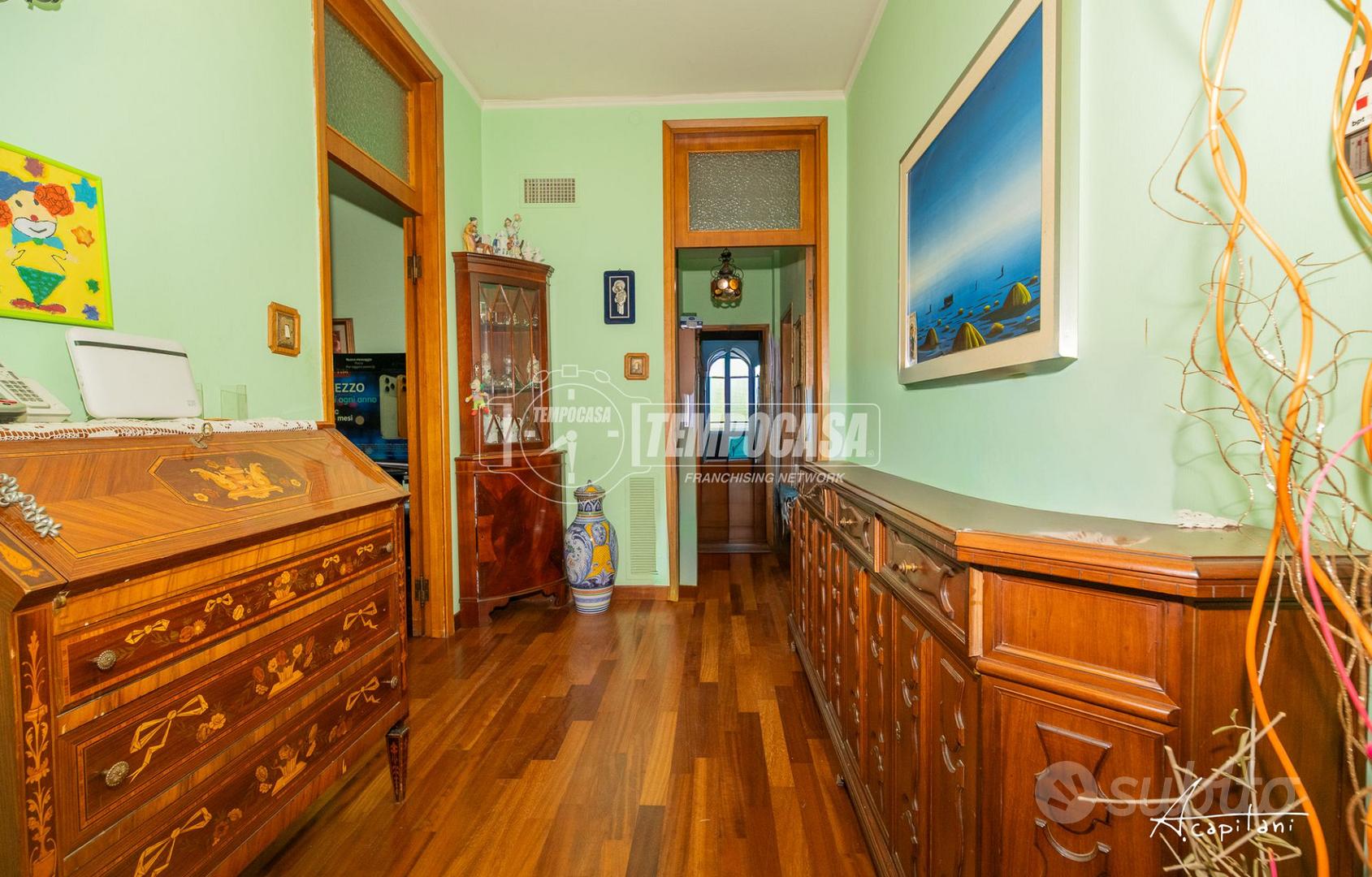 House in MO - Altro