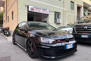 Volkswagen Golf GTI 2.0 TSI 5p. BlueMotion Technol