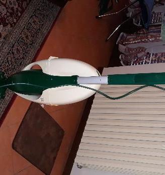 Aspirapolvere folletto VK 130 co battitappeto