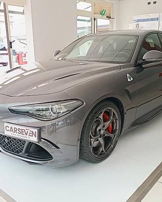 Alfa Romeo Giulia 2.9 V6 Quadrifoglio 510cv auto
