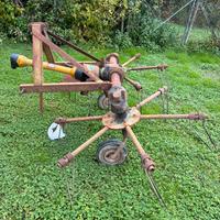 Girello spandi fieno