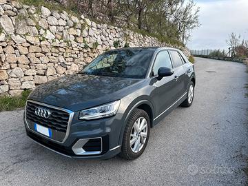 Audi Q2 30 TDI Admired S-Tronic con VirtualCockpit