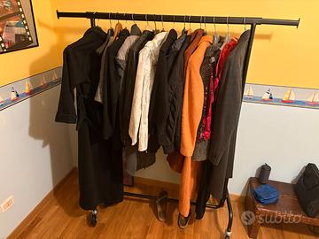 Appendiabiti guardaroba perfetto di qualità esten.