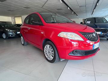 Lancia Ypsilon 1.0 FireFly 5 porte S&S Hybrid Silv