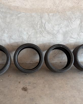 Gomme Hankook ventus S1 evo3 235/35 R19