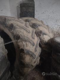 Copertoni pneumatici trattore Pirelli 580/70 R38