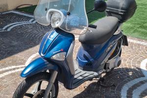 piaggio liberty 200 
