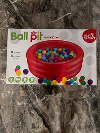 Vaschetta con palline per bimbi
