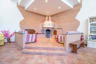 Porzione di villa - Fiumicino