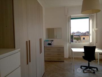 Camera con balcone Genova Albaro