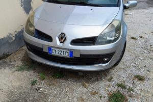 Renault Clio a GPL 1.4