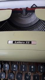 Macchina da scrivere Olivetti lettera 22 Vintage