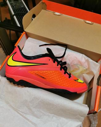 Scarpe da calcio nuove!!