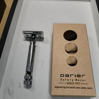 Rasoio di sicurezza a guardia chiusa con scatola