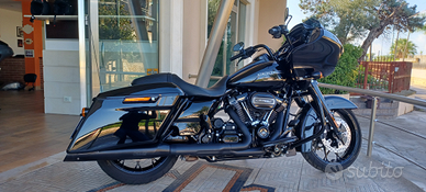 Harley davidson Road Glide special pari al nuovo