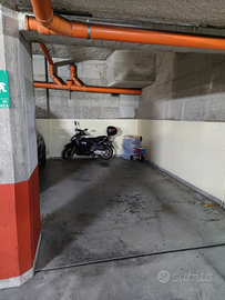 Posto auto grandi dimensioni via Pascoli