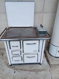 Stufa economica a legna