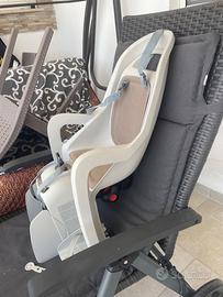 Seggiolino posteriore 9-22 kg