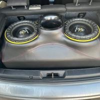 Subwoofer auto