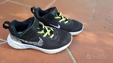 scarpe da bambino Nike 28.5