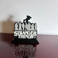 Logo stranger things - si illumina