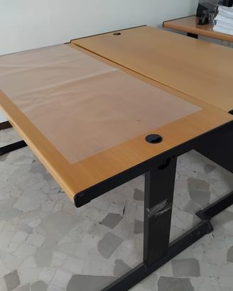 Mobili e arredamento da ufficio