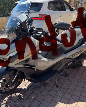 Honda ADV 350