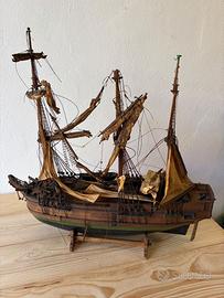HMS Bounty in legno anni '50 da restaurare