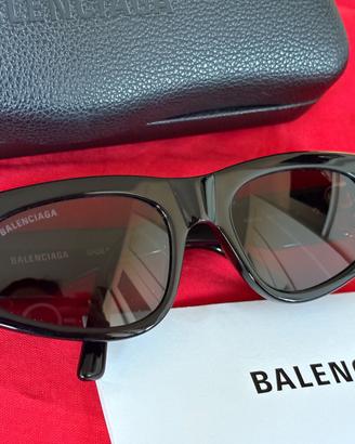 Occhiali balenciaga ovale logo BB