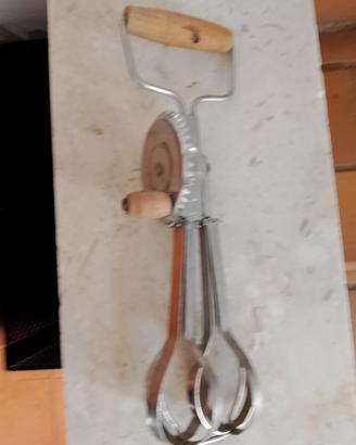 sbattitore manuale da cucina vintage 