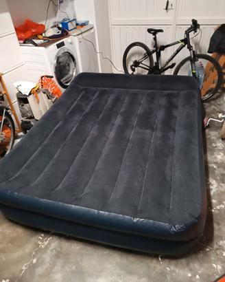 Materasso matrimonialegonfiabile in modo elettrico