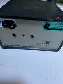 Tektronix 1101 A Power Supply