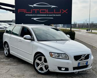 Volvo V50 DRIVe R-design 2012 1.6D OK NEOPATENTATI