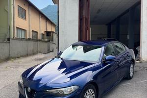 Alfa Romeo Giulia 2.2 Turbodiesel 180 CV Business 