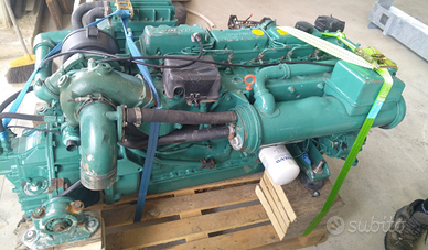 Coppia VOLVOPENTA 200 HP diesel