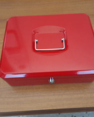 Cassetta portavalori in acciaio rosso