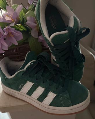 Adidas campus