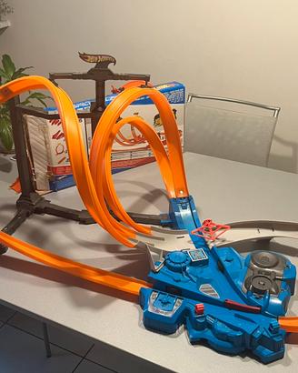 Pista Hot Wheels Tripla Pista Tornado