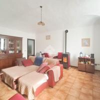 VILLA A SCHIERA A PIACENZA