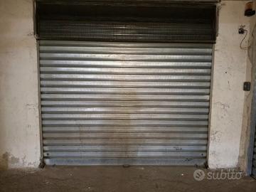 Box auto di 30 mq circa capacità 2 auto