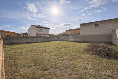 Lotto edificabile di 380 mq in Zona B1 - Sanluri