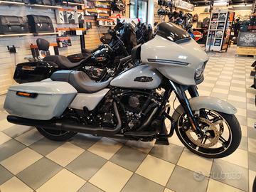 Harley-davidson FLHX Street Glide 117