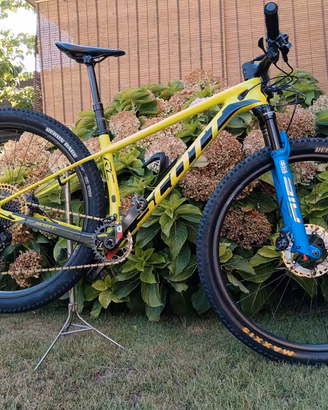 Scott scale rc 900 