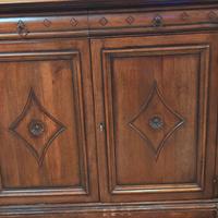 mobile medio basso in noce