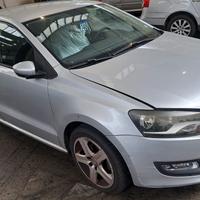 VW POLO 2011 SOLO PER RICAMBI
