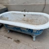 Vasca da bagno d’epoca
