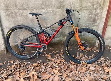 Mondraker foxy R carbon