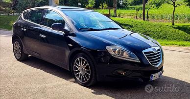 Lancia Delta Gold 165cv